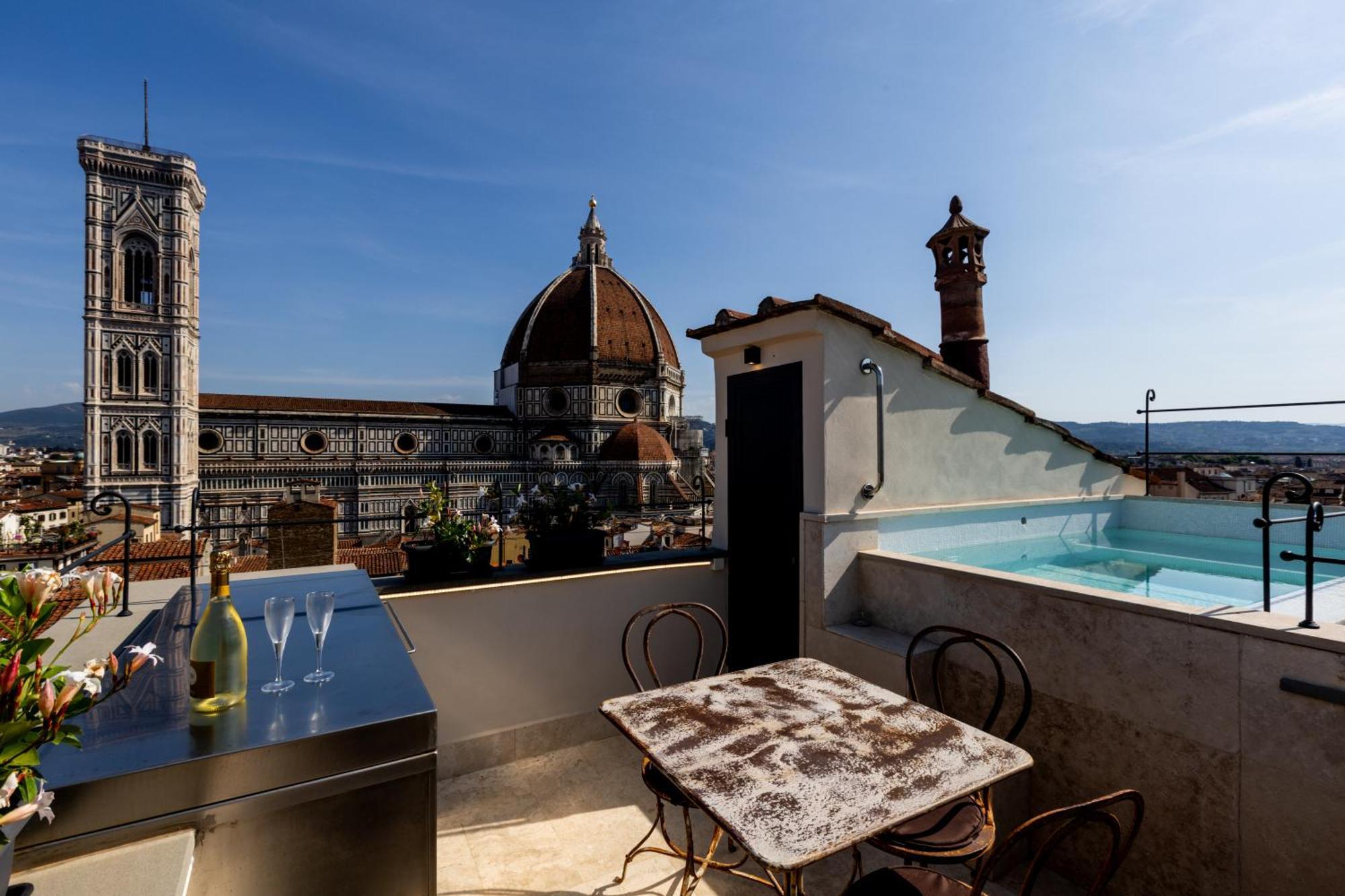 Donati Luxury Tower Suites Florencia Exterior foto