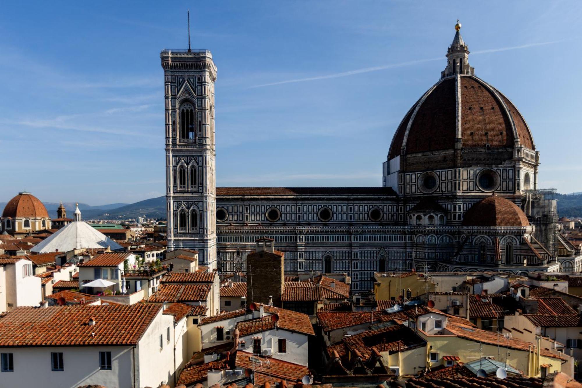 Donati Luxury Tower Suites Florencia Exterior foto